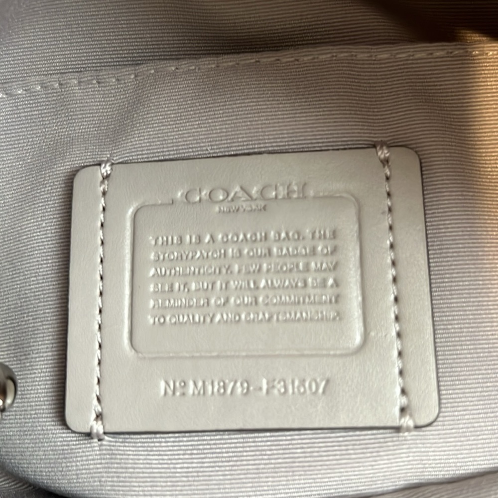 Coach Abby Duffle Chalk Soft Pebbled Leather Shoulder‎ Bag F31507 - Picture 7 of 9